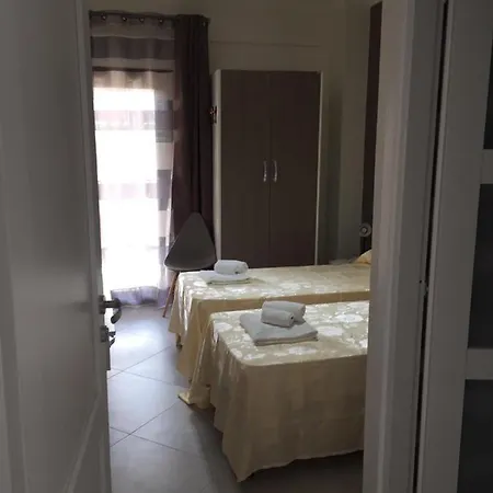 Rm Guest house Bracciano (Rome)